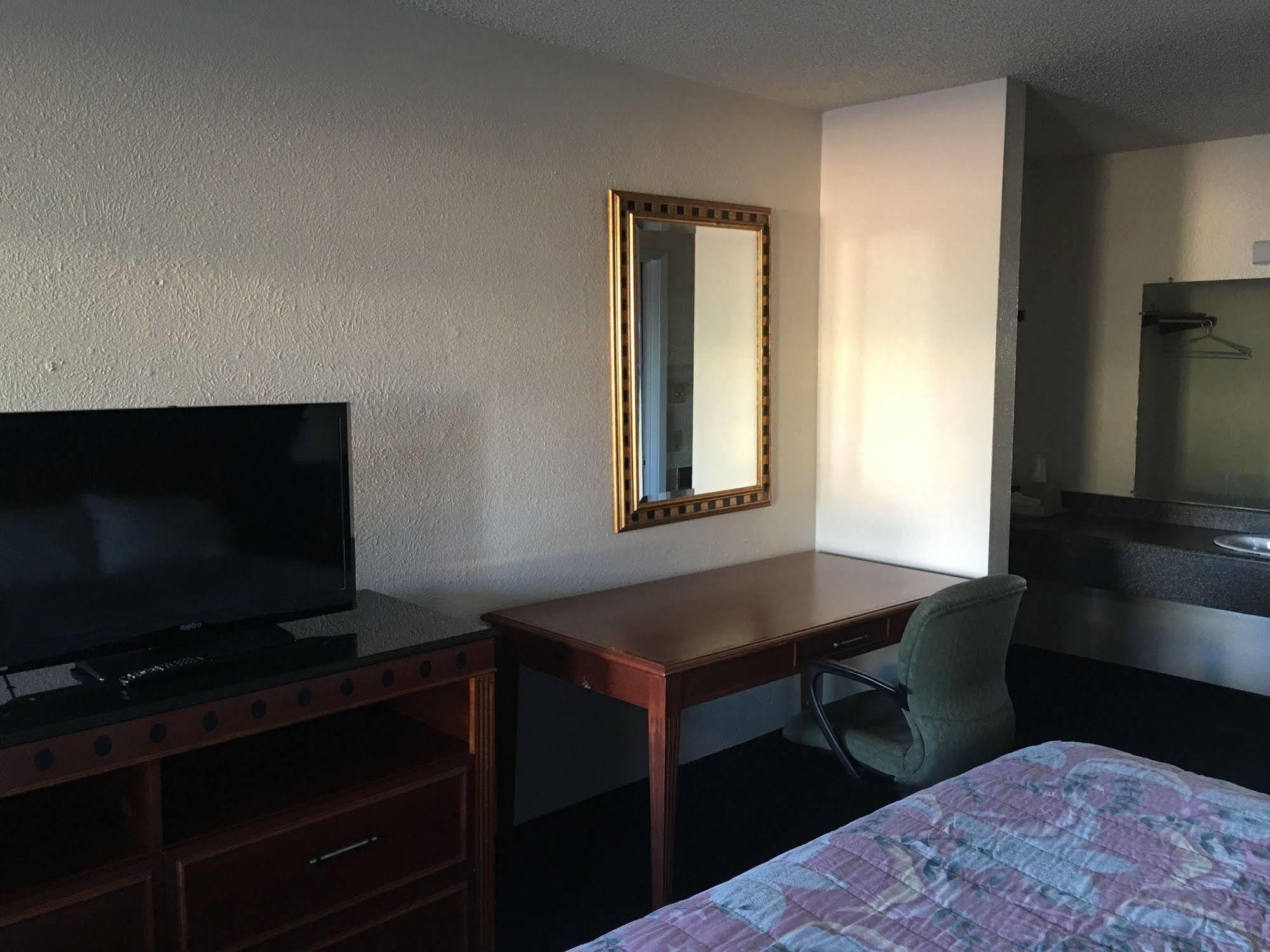 Chaparral Motel Порт Лавака Екстериор снимка