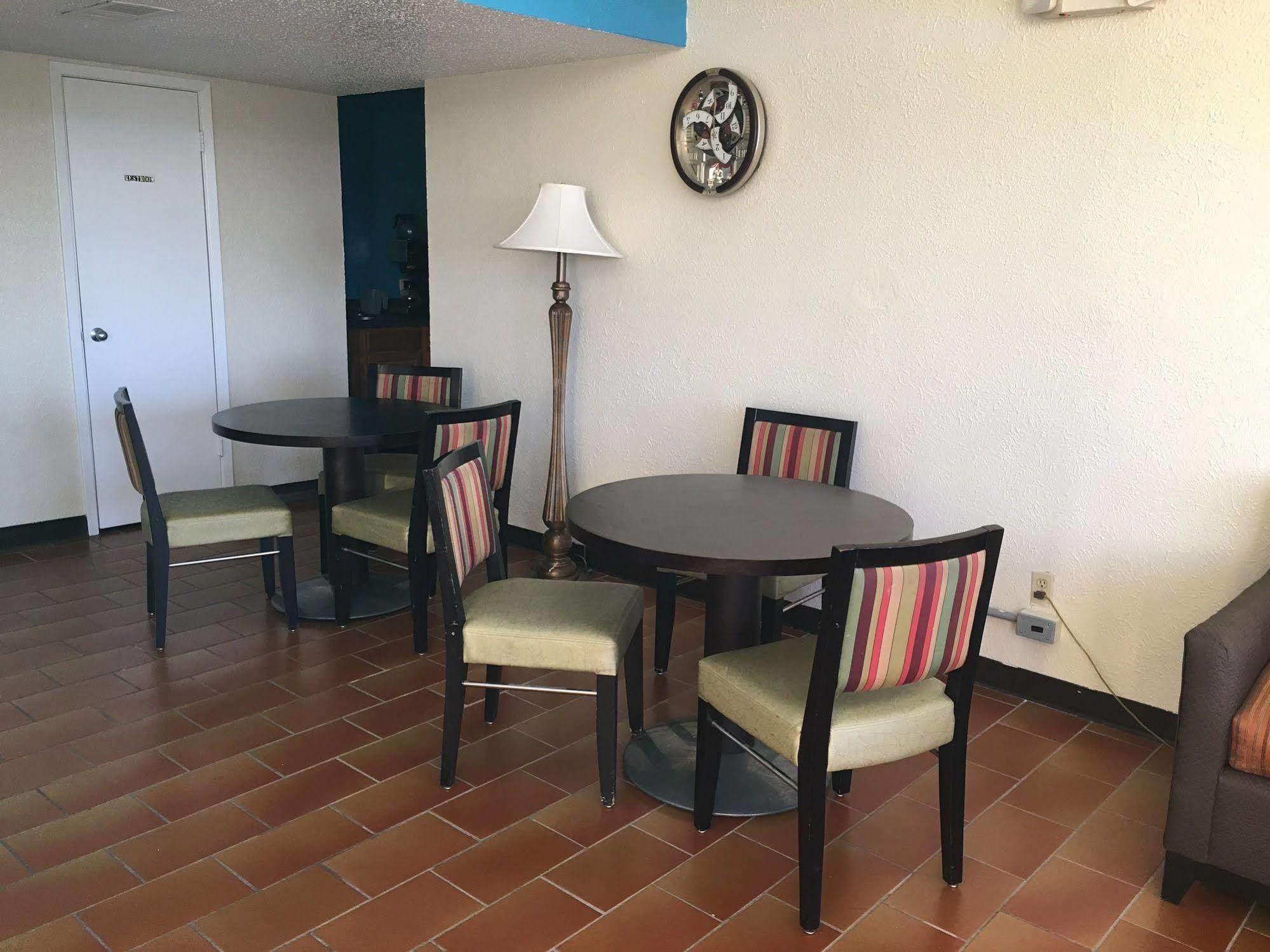 Chaparral Motel Порт Лавака Екстериор снимка